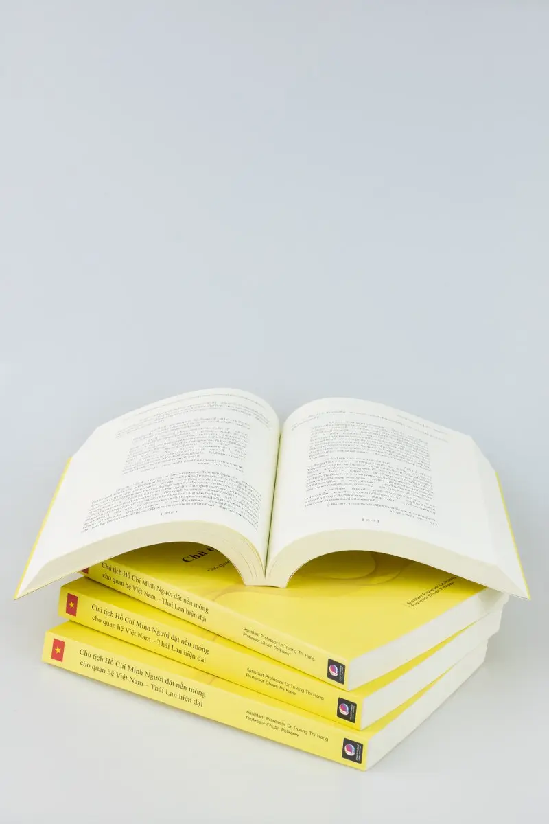 ลานนาการพิมพ์เชียงใหม่รับผลิตและออกแบบหนังสือ ด้วยวัสดุคุณภาพ ไม่มีจำนวนขั้นต่ำ