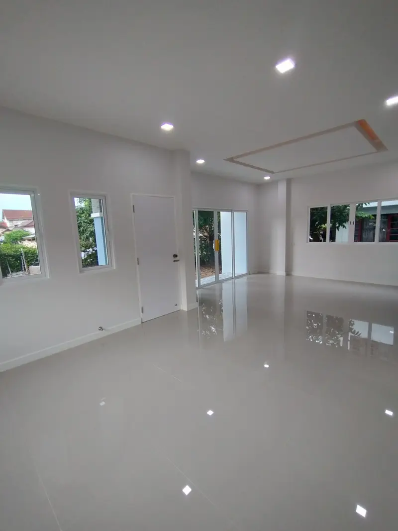 แบบบ้าน Serie-C โมเดิร์นคอนเทมโพรารี่ 2 ชั้น ของปัญญาฤทธิ์โฮม บริษัทรับสร้างบ้านเชียงใหม่แบบครบวงจร