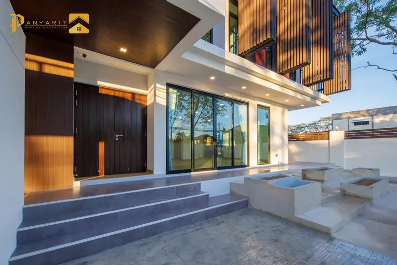 บ้านคุณแอนโมเดิร์น 2 ชั้น ปัญญาฤทธิ์โฮม บริษัทรับสร้างบ้านเชียงใหม่