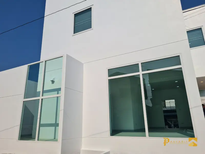 บ้านคุณตั้มโมเดิร์น 2 ชั้น ปัญญาฤทธิ์โฮม บริษัทรับสร้างบ้านเชียงใหม่