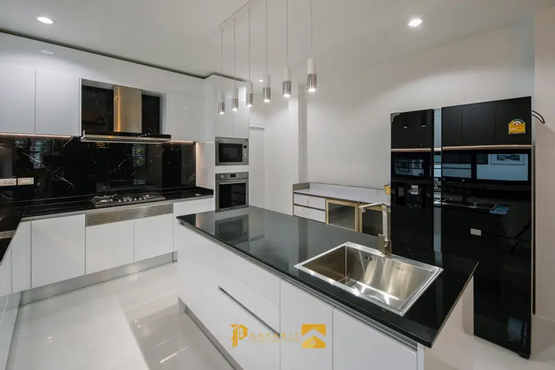 บ้านคุณกันต์และคุณแพร สไตล์โมเดิร์น 2 ชั้น ปัญญาฤทธิ์โฮม บริษัทรับสร้างบ้านเชียงใหม่