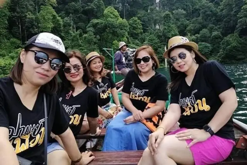 รีวิวภาพความประทับใจ เสื้อเพื่อน มนุษย์เพื่อน