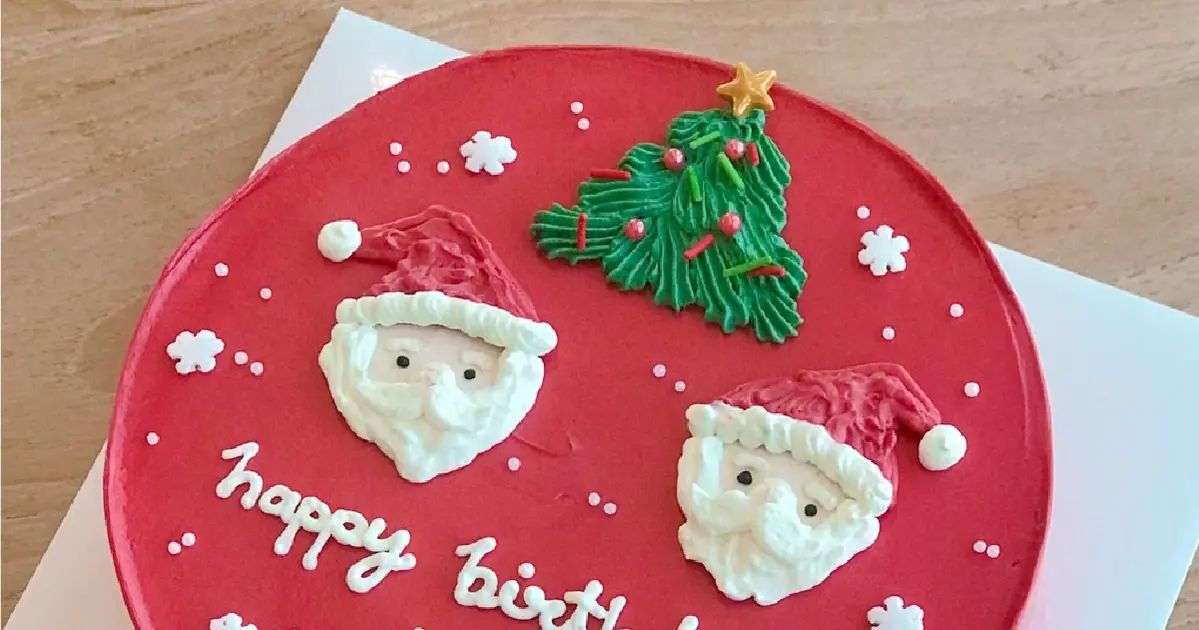 🎄 ประวัติวันคริสต์มาส: เรื่องเล่าอบอุ่นหัวใจ พร้อมแนะนำ เค้กคริสต์มาส เชียงใหม่ จาก Charm Bakery