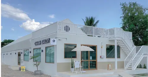 CHARM BAKERY FACTORY ย่านหางดง ที่คุณต้องมาสักครั้ง