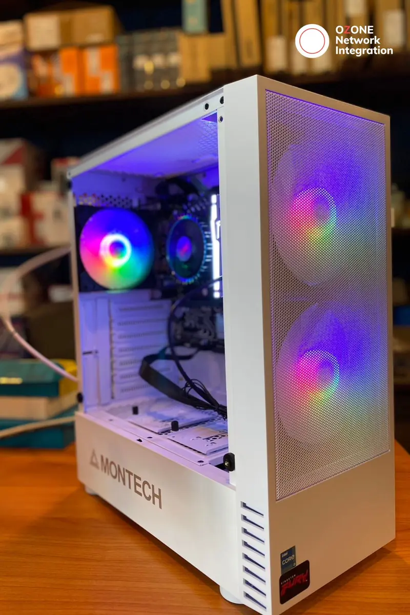 ผลงานการประกอบคอม