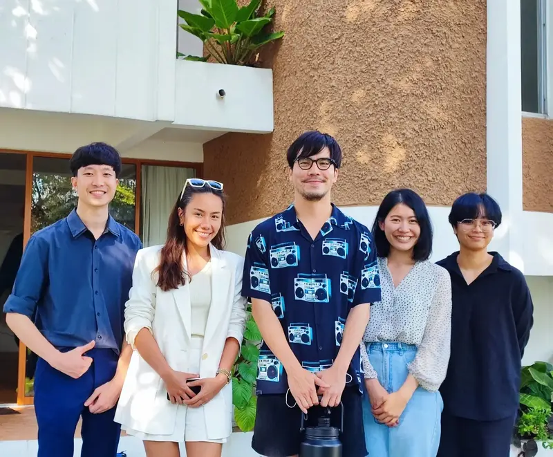 ติดต่อประสานงานพรีเซ็นเตอร์กับทางคุณเผือก