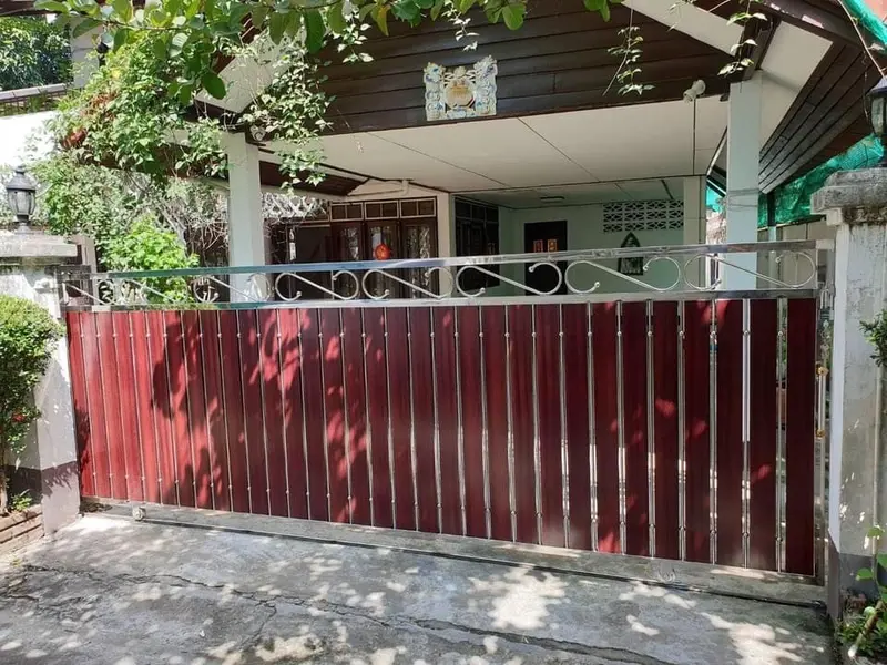 ประตูรั้ว