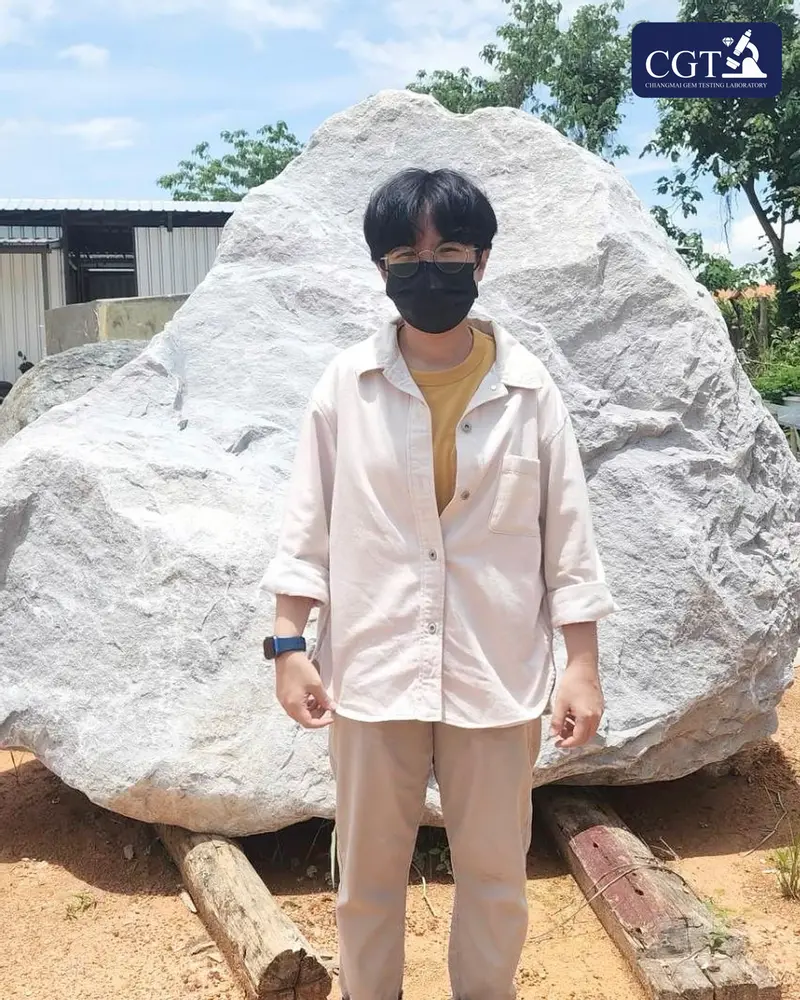 ภาพงานวิจัยเพื่อพัฒนาความรู้เกี่ยวกับอัญมณีและเครื่องประดับ GCT LAB เชียงใหม่