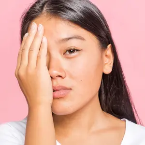 แก้ไขถุงใต้ตาโดยหมอเฉพาะทาง ฟื้นความสดใสให้ใบหน้าอย่างเป็นธรรมชาติ (Under-Eye Bag Removal)