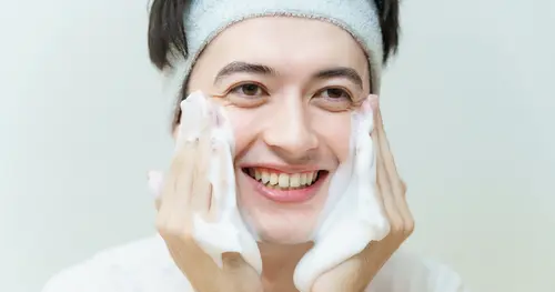 รวมโฟมล้างหน้าสำหรับผิวแพ้ง่าย โฟมที่หมอผิวหนังแนะนำ