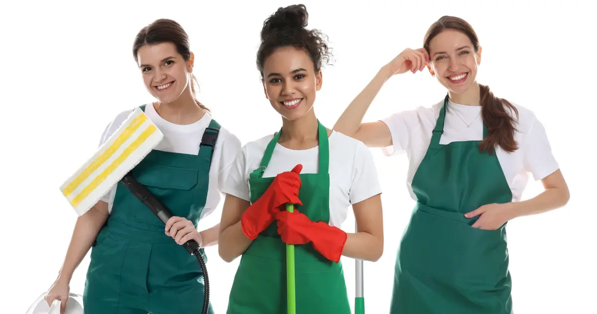 แม่บ้านทำความสะอาด เชียงใหม่ แบบทีมมืออาชีพ ดีกว่าจ้างรายบุคคลอย่างไร