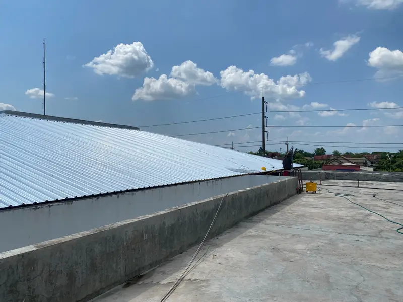 บิ๊กคลีนเคลียพื้นดาดฟ้าโรงพยาบาล