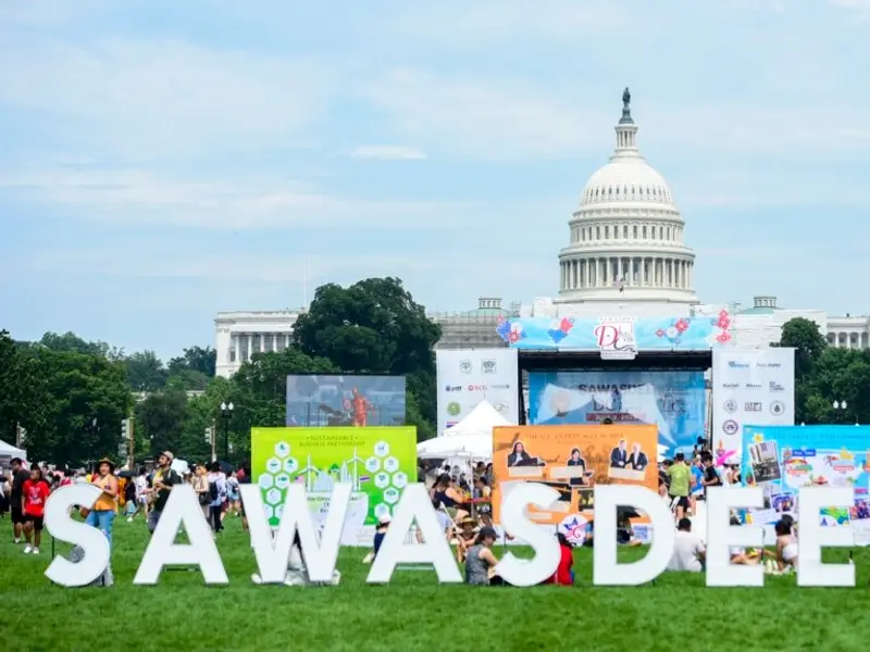 งานโชว์ต่างประเทศ