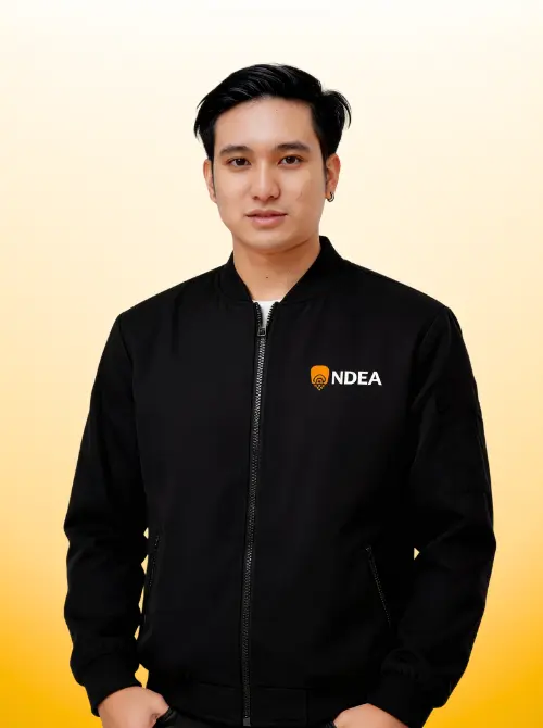 คุณธนวิชญ์ ต้นกันยา